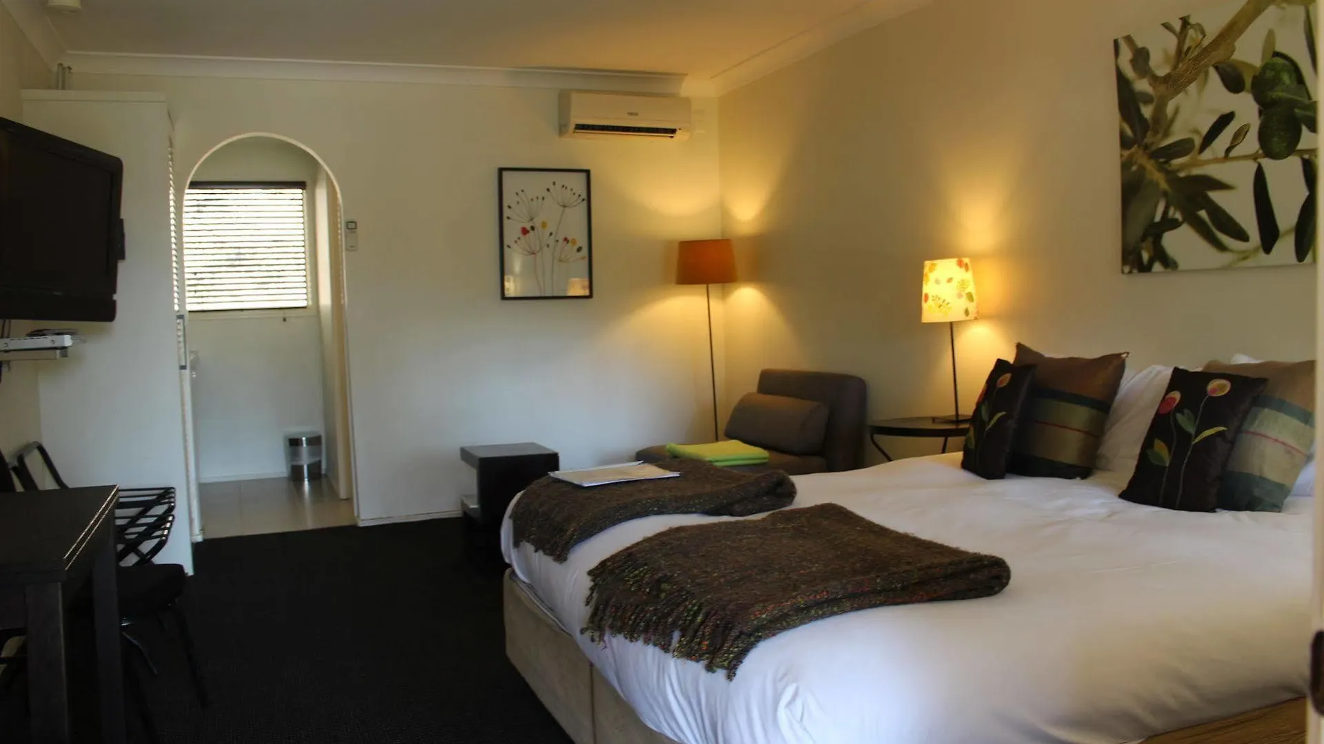 Cedar Creek Lodges Gold Coast 4*,  Australia